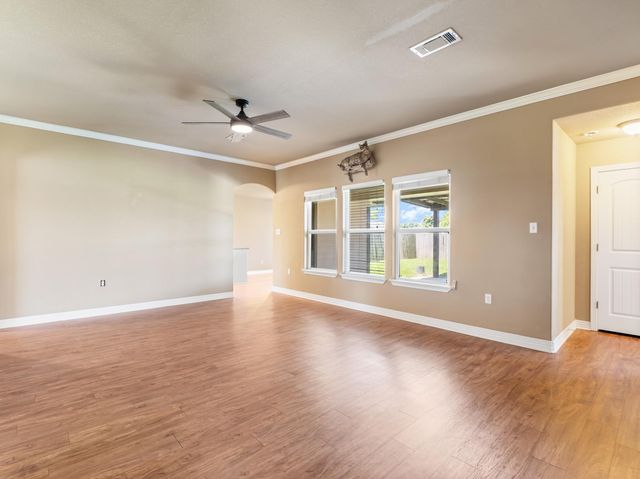 4804 Stingray Drive, Bay City, TX 77414