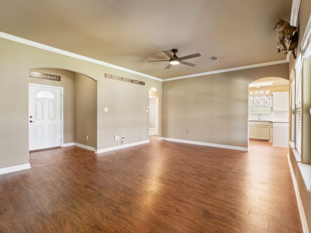 4804 Stingray Drive, Bay City, TX 77414