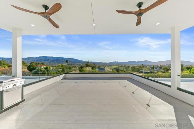 41955 Altanos Road, Temecula, CA 92592