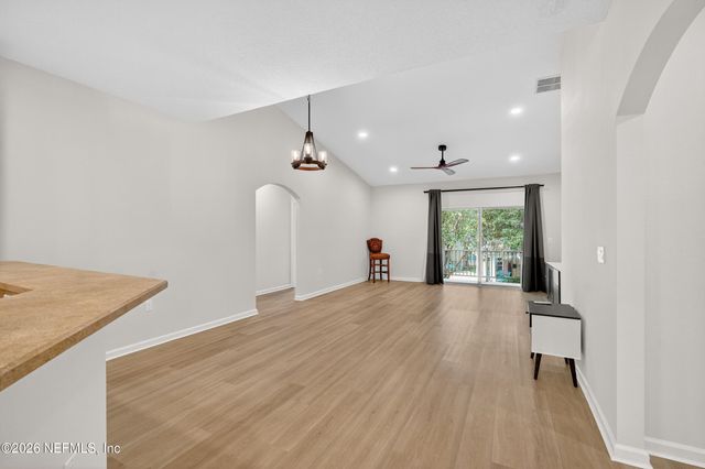 5663 GREENLAND Road 1304, Jacksonville, FL 32258