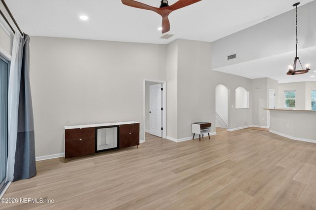 5663 GREENLAND Road 1304, Jacksonville, FL 32258