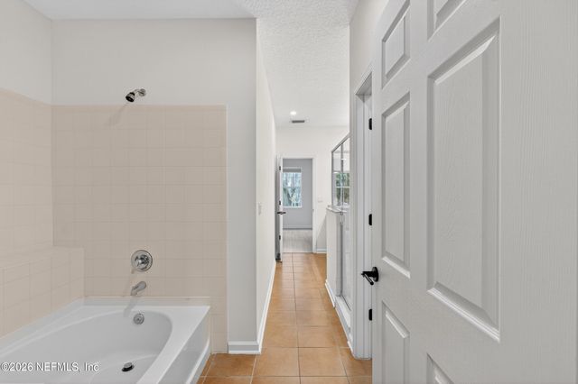 5663 GREENLAND Road 1304, Jacksonville, FL 32258