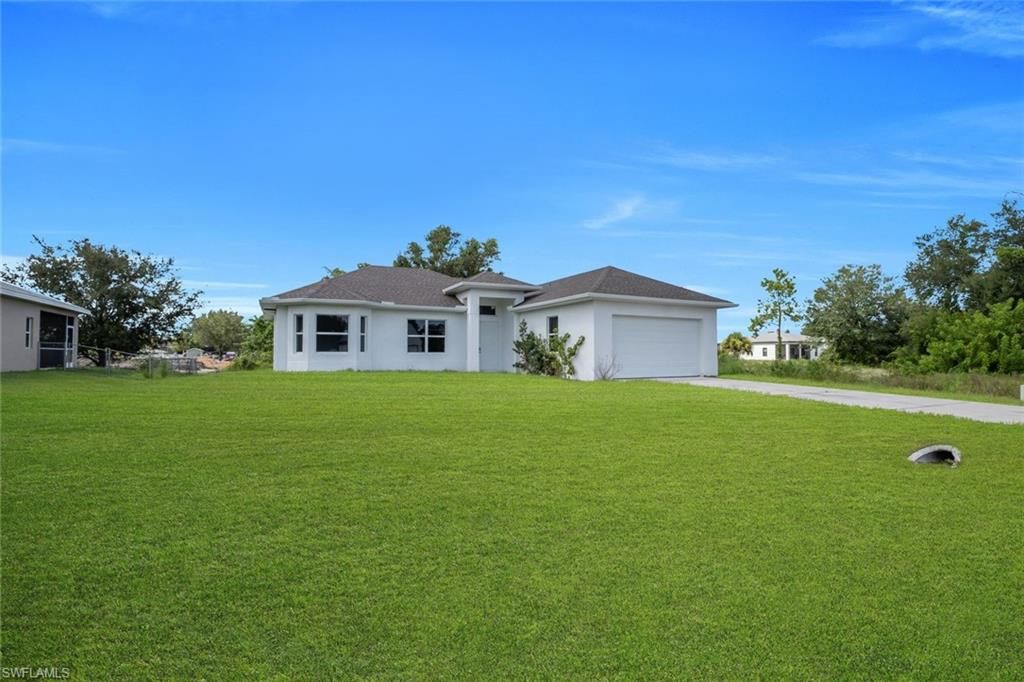 856 William Denver ST, LEHIGH ACRES, FL 33974 — photo 3