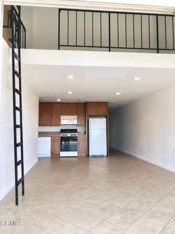924 Lighthouse Way, Port Hueneme, CA 93041