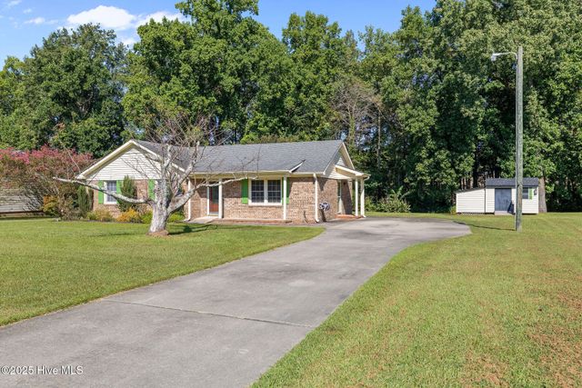 111 Valleywood Drive, Goldsboro, NC 27530