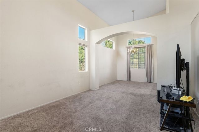 30100 Sugarpine Street, Lake Elsinore, CA 92530
