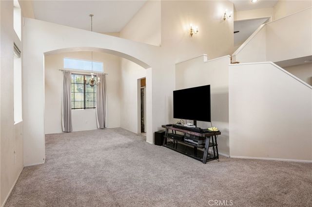 30100 Sugarpine Street, Lake Elsinore, CA 92530