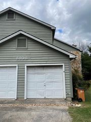 8806 Schick RD A, Austin, TX 78729