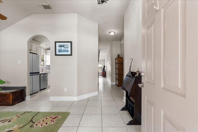 1409 Barras Street, Alvin, TX 77511