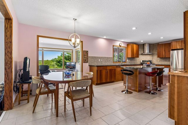 4099 Penfield Court S, Afton, MN 55001