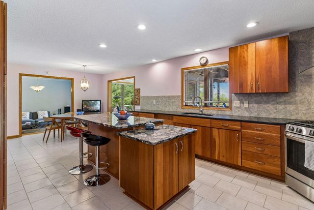 4099 Penfield Court S, Afton, MN 55001