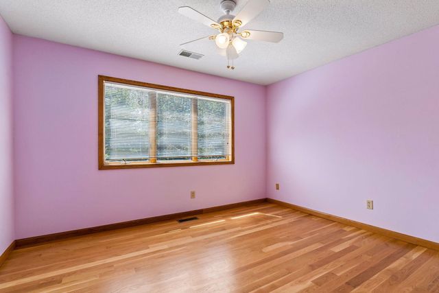 4099 Penfield Court S, Afton, MN 55001