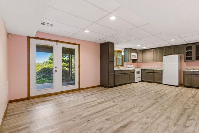 4099 Penfield Court S, Afton, MN 55001