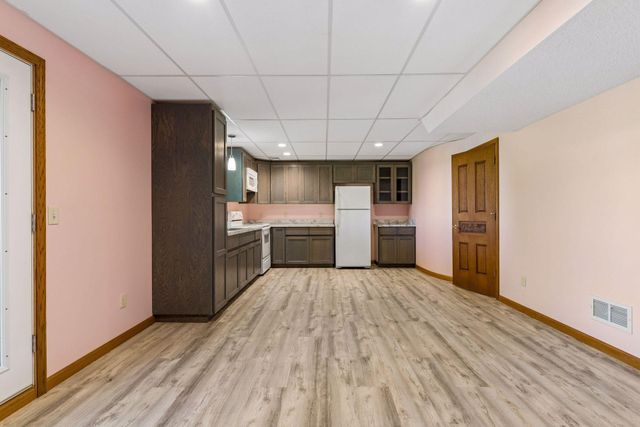 4099 Penfield Court S, Afton, MN 55001