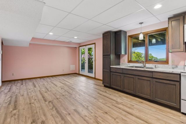 4099 Penfield Court S, Afton, MN 55001
