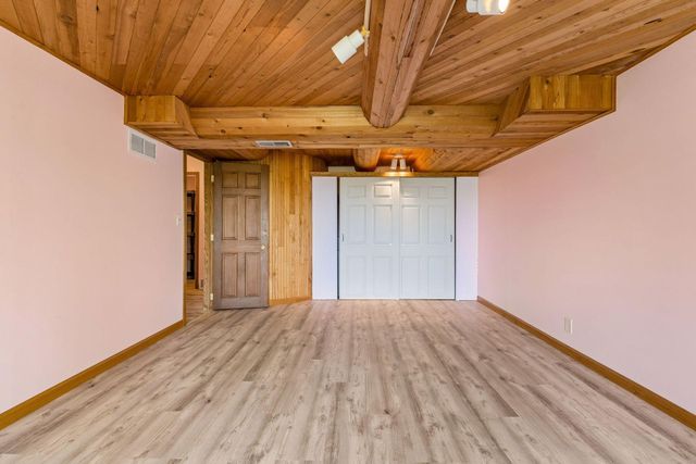 4099 Penfield Court S, Afton, MN 55001