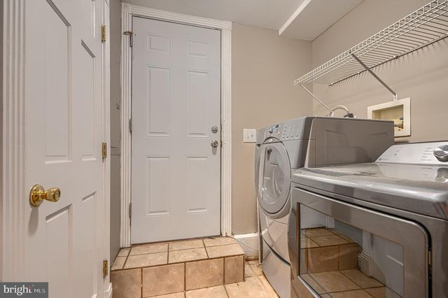1305 S HANOVER ST S, Baltimore, MD 21230