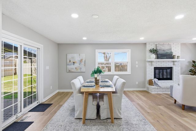 8208 E Grail, Wichita, KS 67207