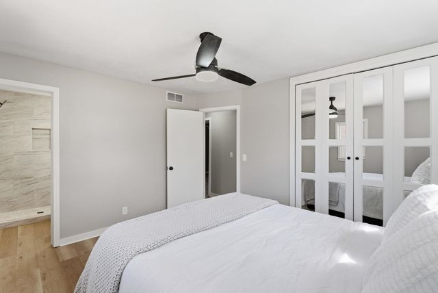 8208 E Grail, Wichita, KS 67207