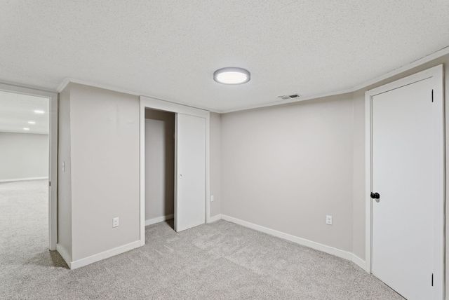 8208 E Grail, Wichita, KS 67207