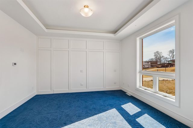 1863 Glen Oaks Drive, West Des Moines, IA 50266