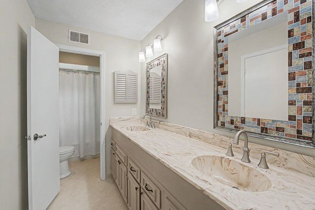 1410 RIVERWOOD CV, Germantown, TN 38138
