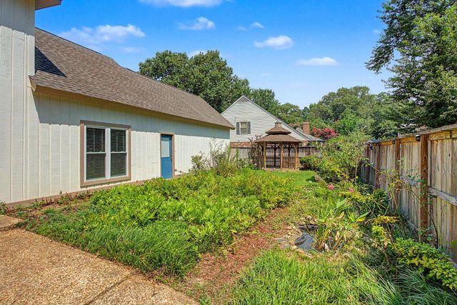 1410 RIVERWOOD CV, Germantown, TN 38138