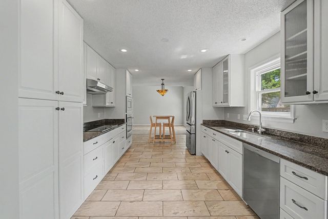1410 RIVERWOOD CV, Germantown, TN 38138