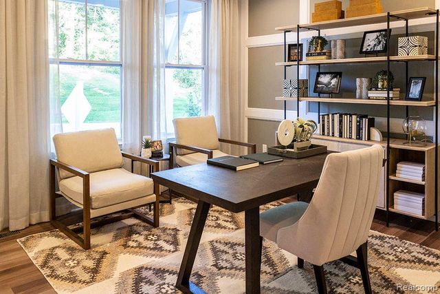 286 Silver Oak Drive, Ann Arbor, MI 48103