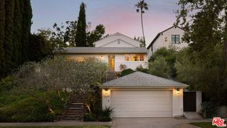 1519 Comstock Avenue, Los Angeles, CA 90024
