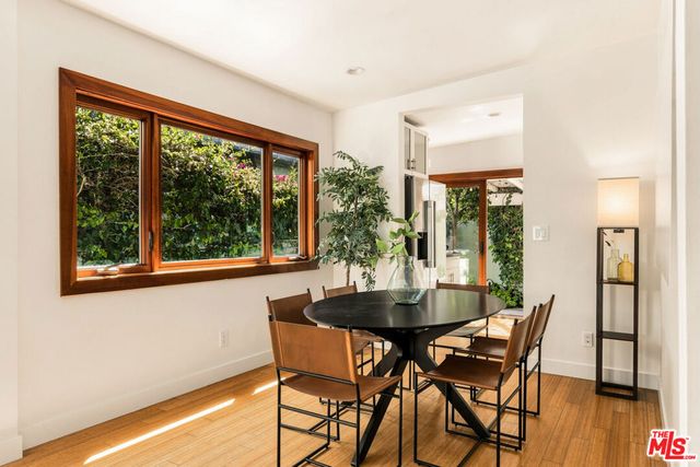 2429 Cloy Avenue, Venice, CA 90291