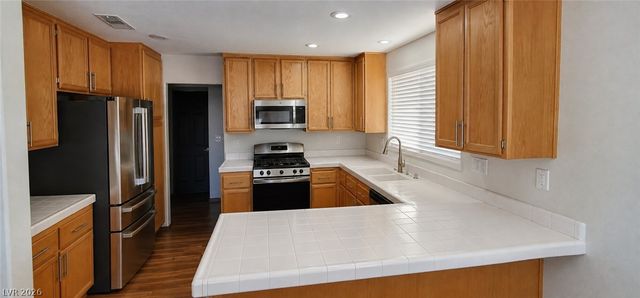 1830 Box Springs Avenue, North Las Vegas, NV 89031