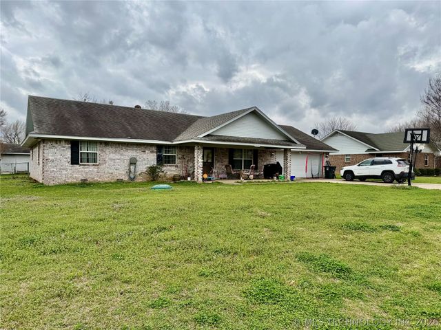 2709 Forrest Circle, Durant, OK 74701
