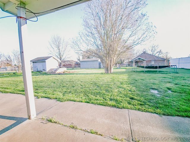 2709 Forrest Circle, Durant, OK 74701