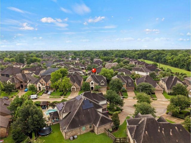 66 Genova Way Lane, Missouri City, TX 77459