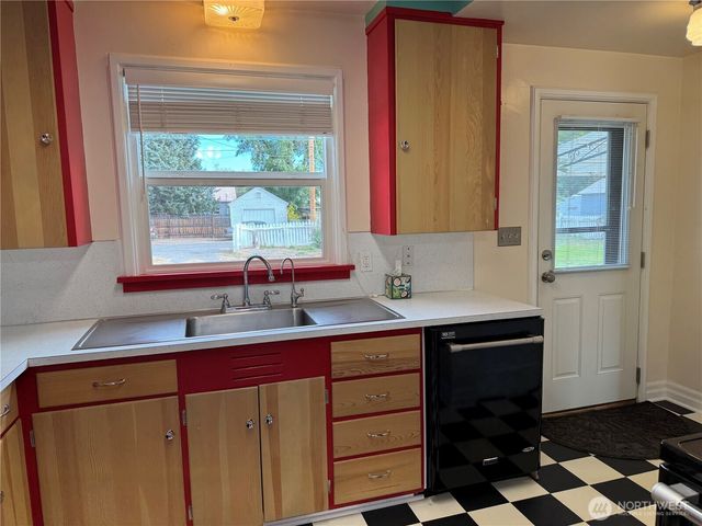 317 Ash Street S, Omak, WA 98841