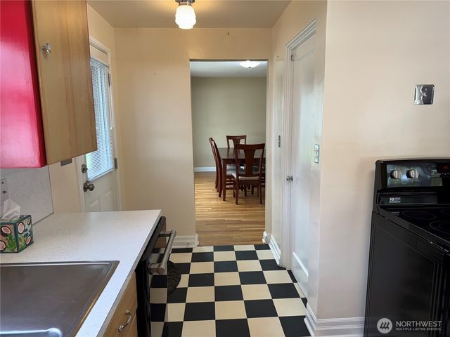 317 Ash Street S, Omak, WA 98841