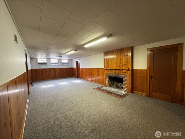 317 Ash Street S, Omak, WA 98841