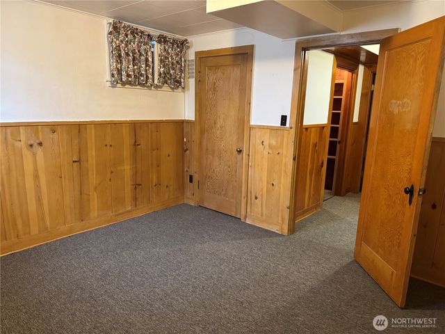 317 Ash Street S, Omak, WA 98841