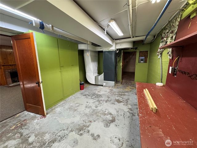 317 Ash Street S, Omak, WA 98841