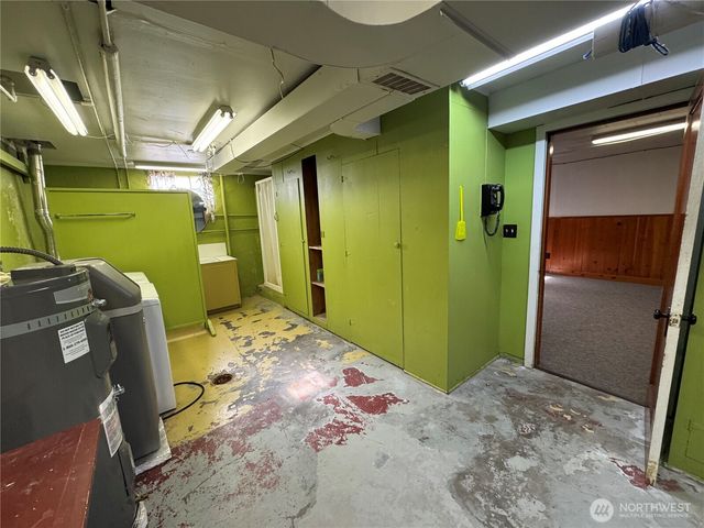 317 Ash Street S, Omak, WA 98841