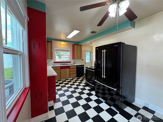 317 Ash Street S, Omak, WA 98841