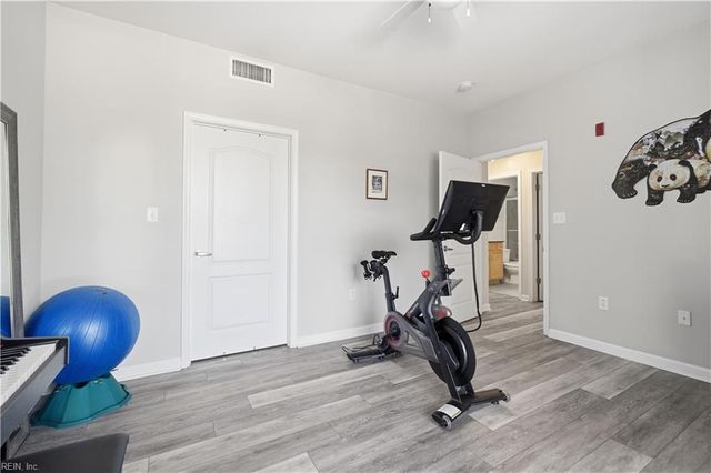 249 W Freemason St Apt 205, Norfolk, VA 23510