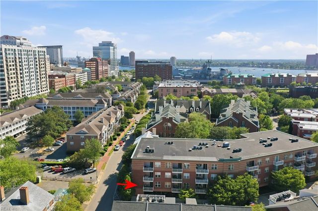 249 W Freemason St Apt 205, Norfolk, VA 23510