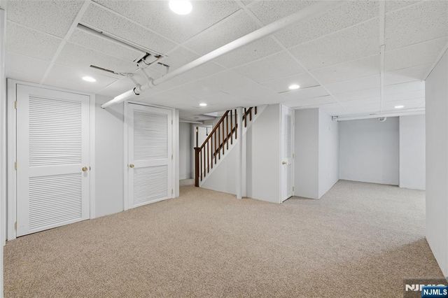 54 Pomander Walk, Ridgewood, NJ 07450