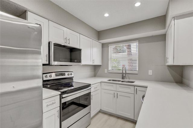 9030 BLIND PASS ROAD C9, Treasure Island, FL 33706