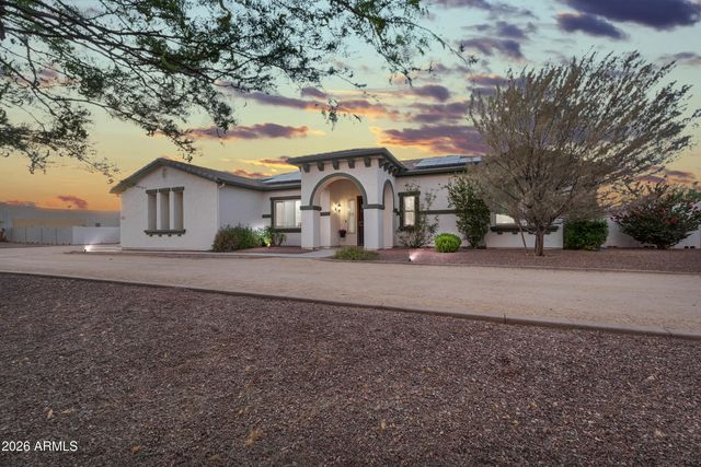 22910 W DALE Lane, Wittmann, AZ 85361