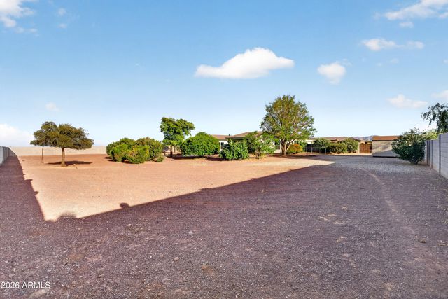22910 W DALE Lane, Wittmann, AZ 85361
