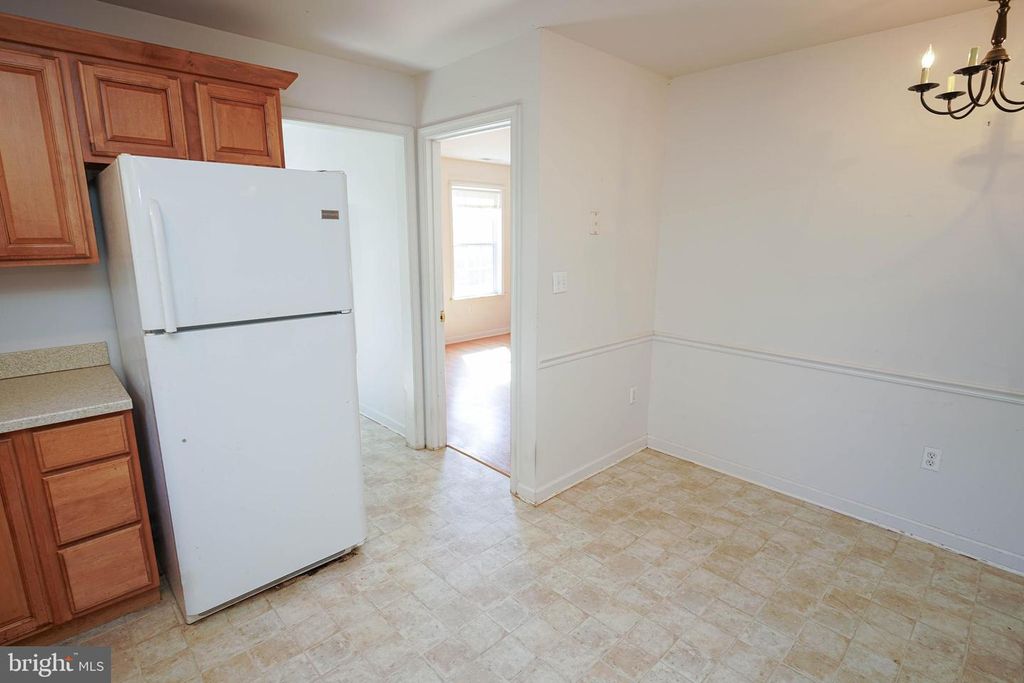 Image 11 of property listing at 23290 CUSTOM HOUSE RD, Deal Island, MD 21821