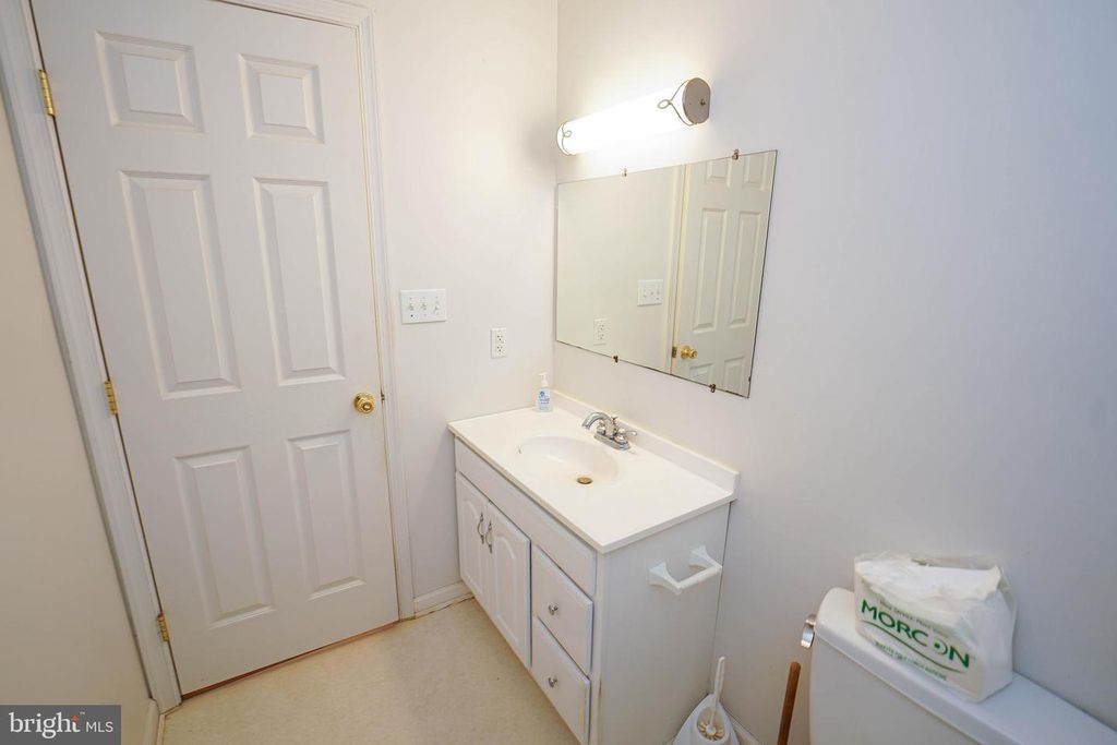 Image 34 of property listing at 23290 CUSTOM HOUSE RD, Deal Island, MD 21821